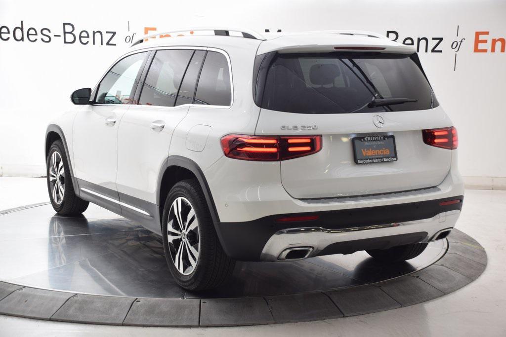 used 2025 Mercedes-Benz GLB 250 car, priced at $40,997