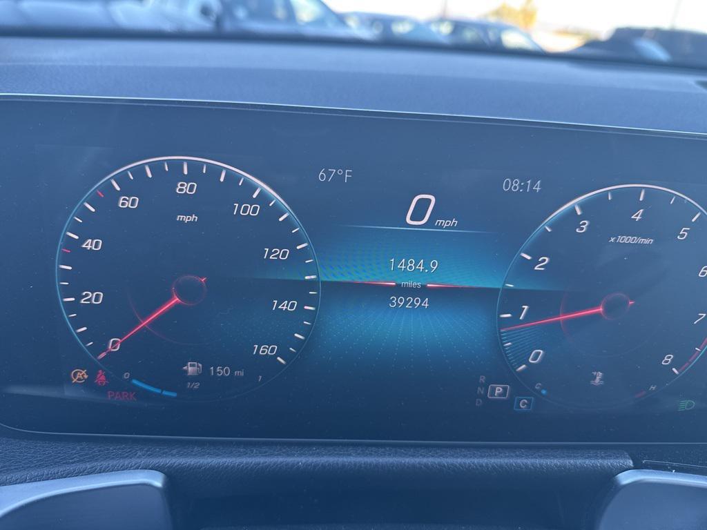 used 2022 Mercedes-Benz GLB 250 car, priced at $25,997