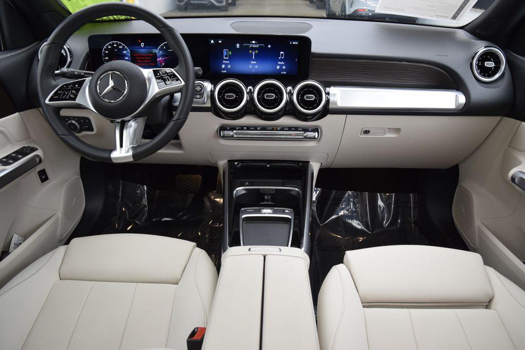 used 2026 Mercedes-Benz GLB 250 car, priced at $40,997