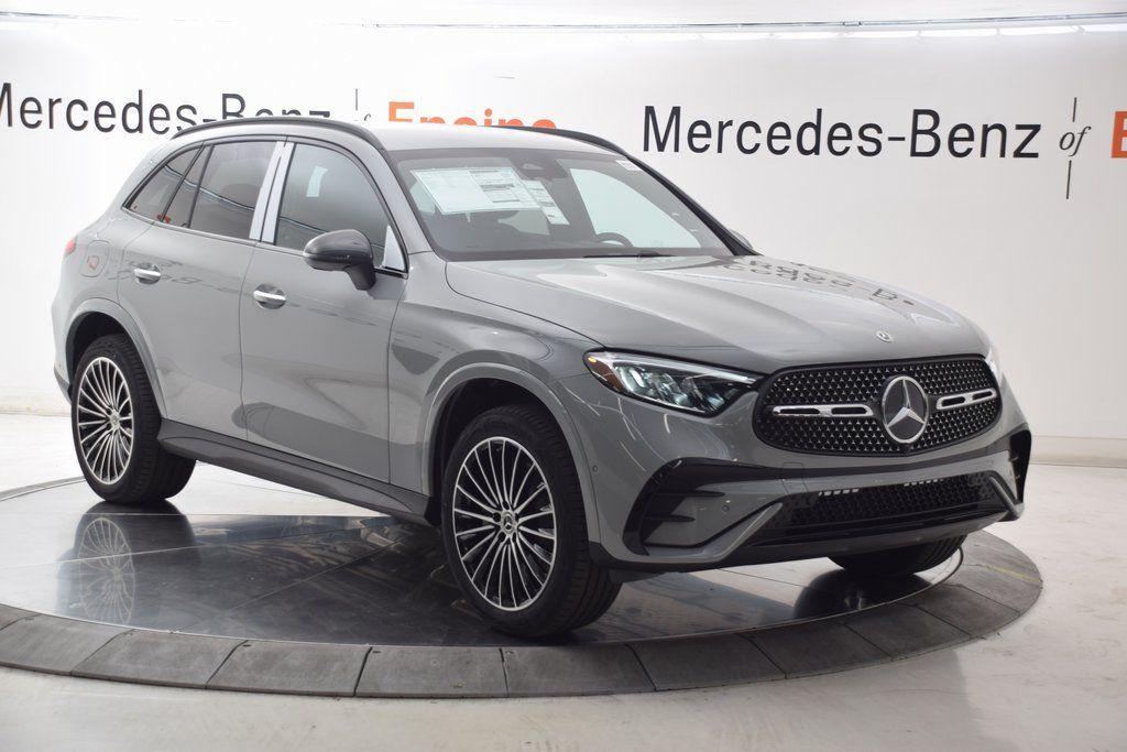 new 2026 Mercedes-Benz GLC 300 car, priced at $58,350