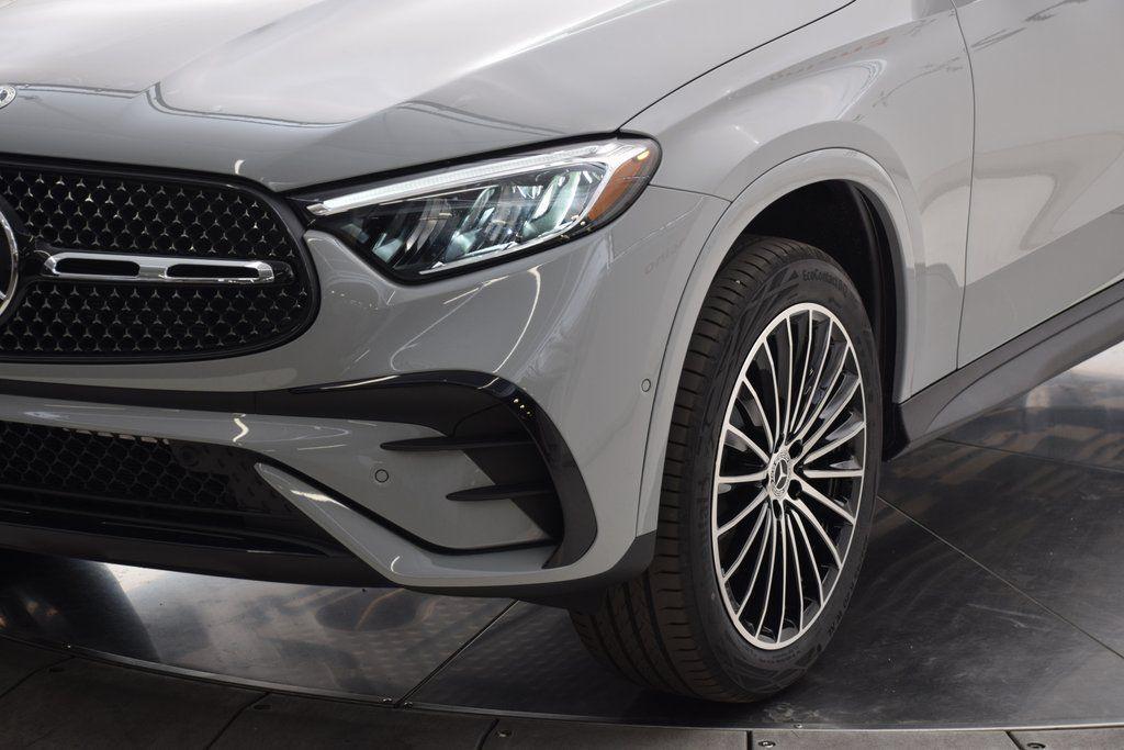 new 2026 Mercedes-Benz GLC 300 car, priced at $58,350