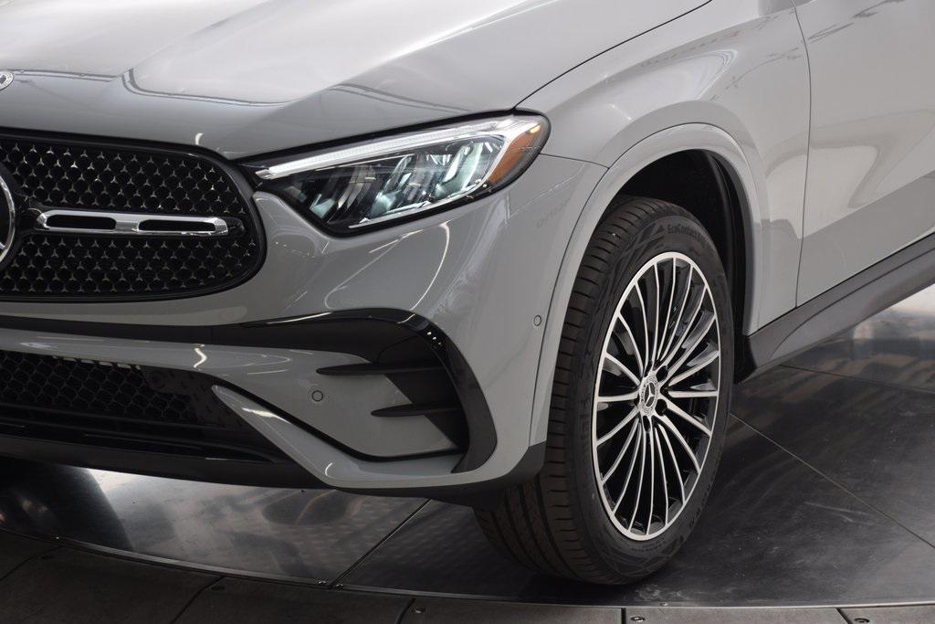 new 2026 Mercedes-Benz GLC 300 car, priced at $58,350