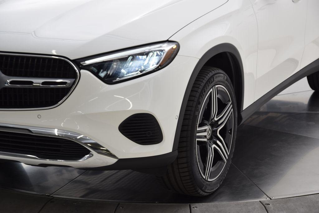 used 2026 Mercedes-Benz GLC 300 car, priced at $46,397