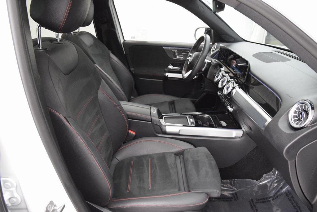 used 2024 Mercedes-Benz GLB 250 car, priced at $32,597