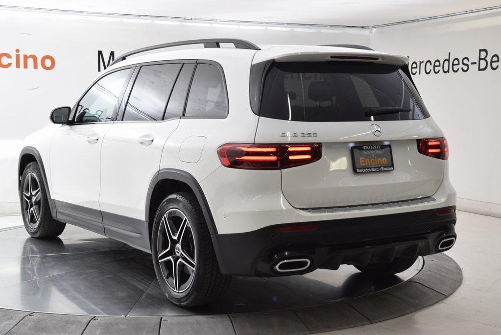 used 2024 Mercedes-Benz GLB 250 car, priced at $32,597