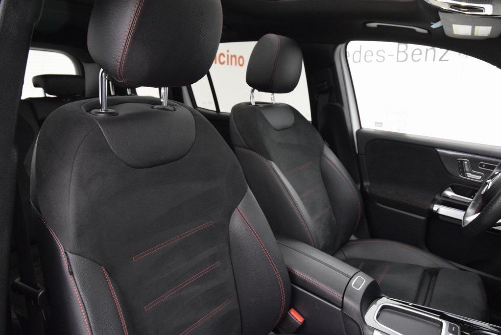 used 2024 Mercedes-Benz GLB 250 car, priced at $32,597