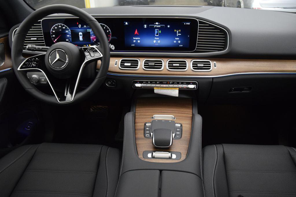 new 2026 Mercedes-Benz GLE 580 car, priced at $95,495