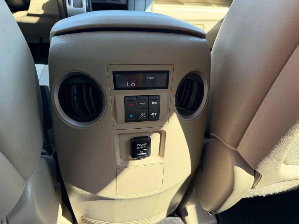 2011 Burgundy Honda Pilot