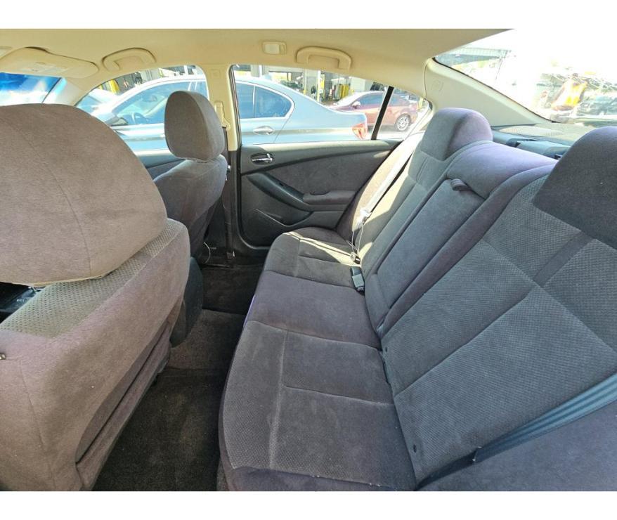 used 2009 Nissan Altima car, priced at $2,500