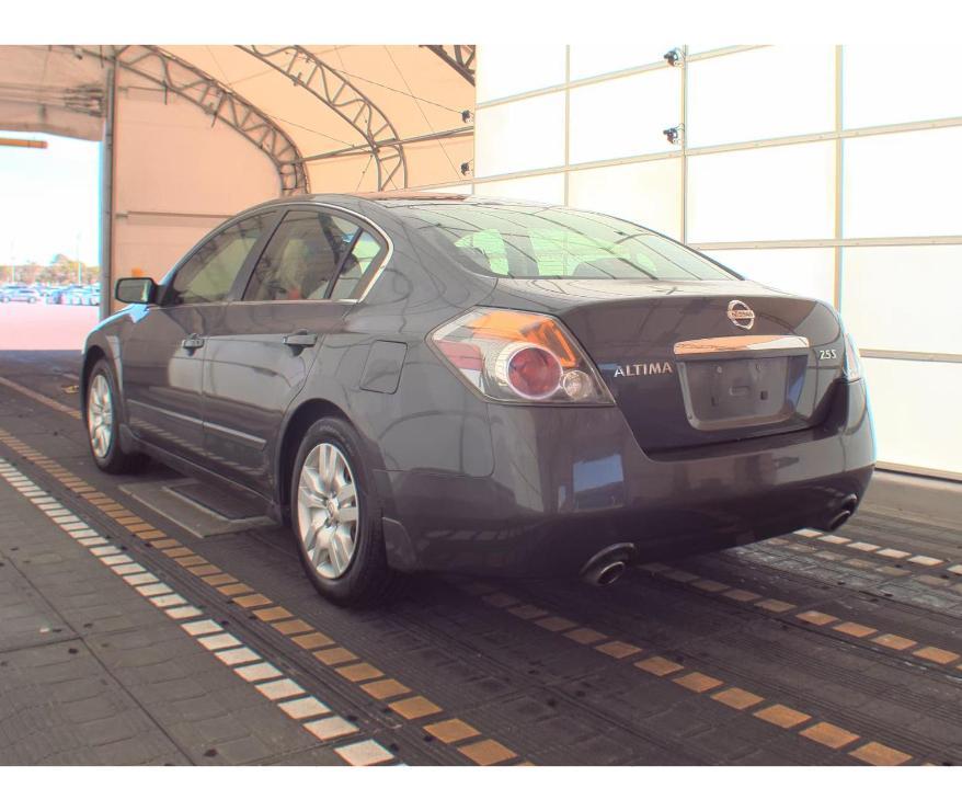 used 2009 Nissan Altima car, priced at $2,500