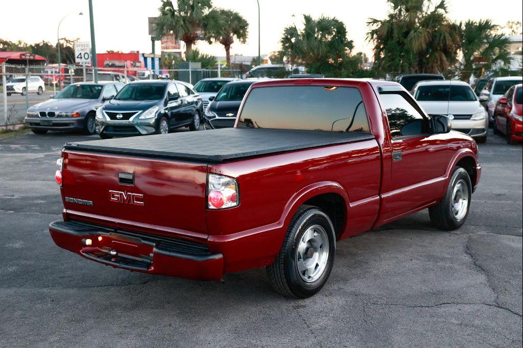 used 2000 GMC Sonoma car, priced at $3,200