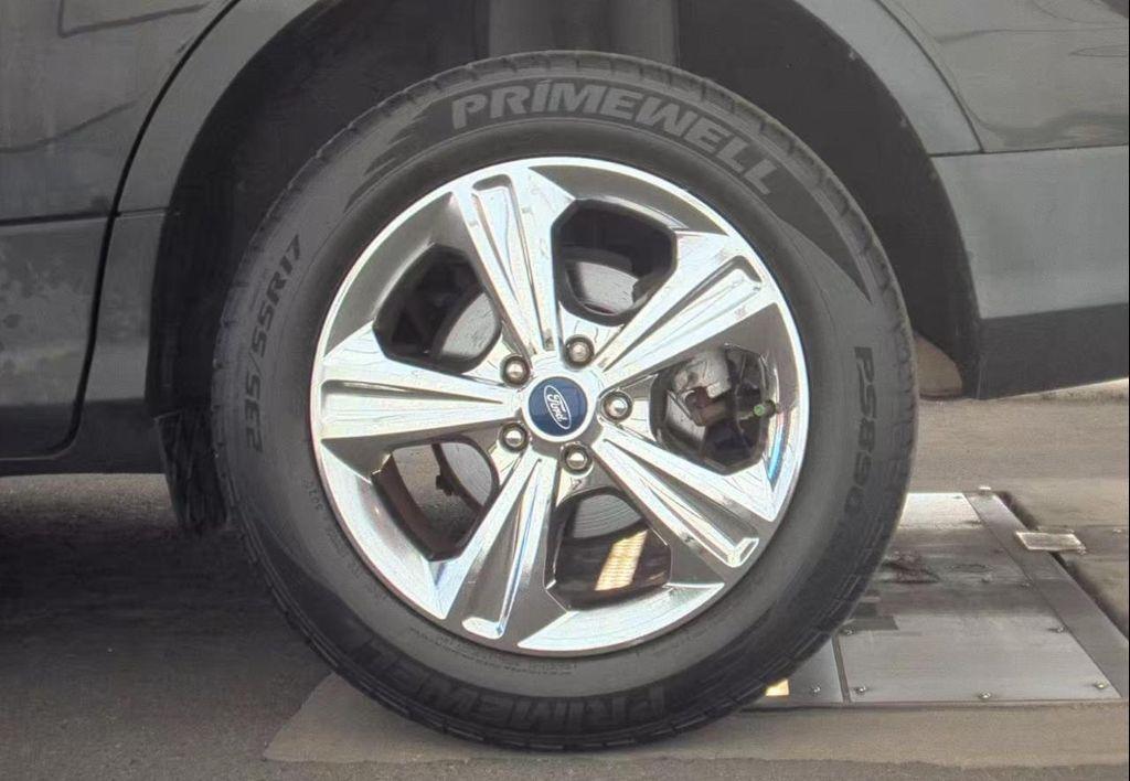 used 2015 Ford Escape car, priced at $5,900