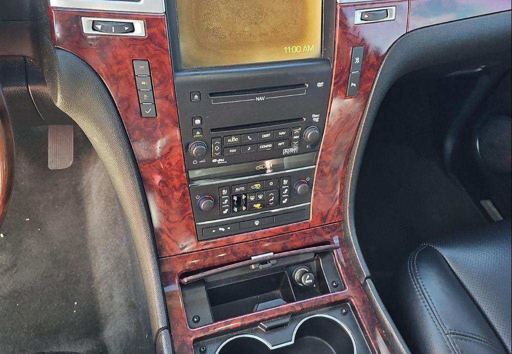 used 2007 Cadillac Escalade ESV car, priced at $6,800