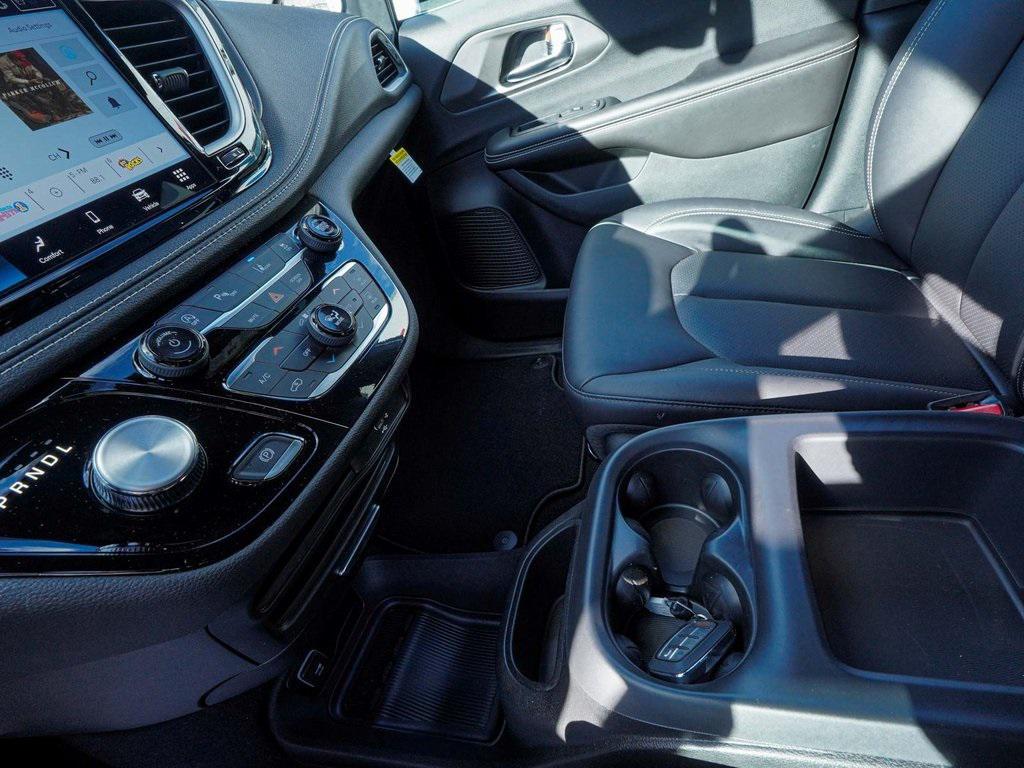 new 2026 Chrysler Pacifica car, priced at $41,177