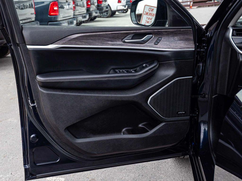 used 2023 Jeep Grand Cherokee 4xe car, priced at $26,240