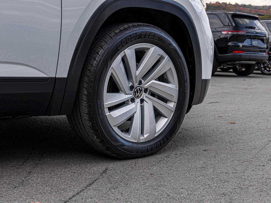 used 2021 Volkswagen Atlas Cross Sport car, priced at $22,240