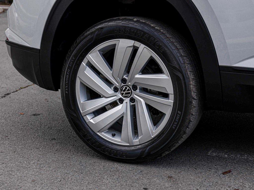 used 2021 Volkswagen Atlas Cross Sport car, priced at $22,240