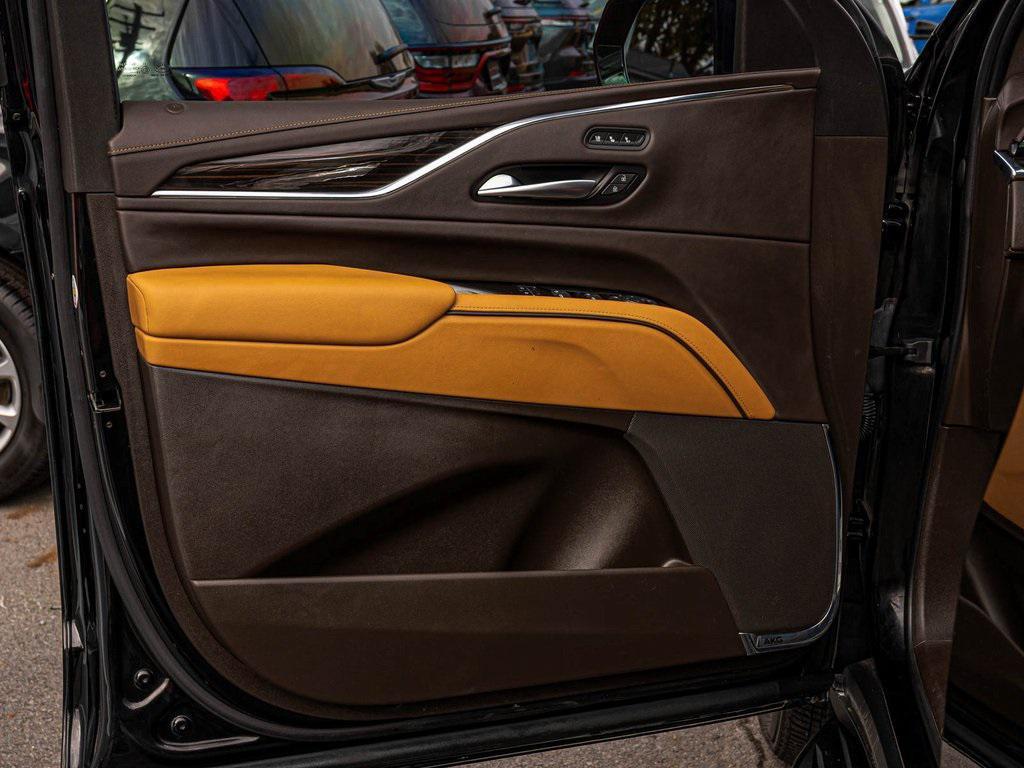 used 2023 Cadillac Escalade ESV car, priced at $69,240