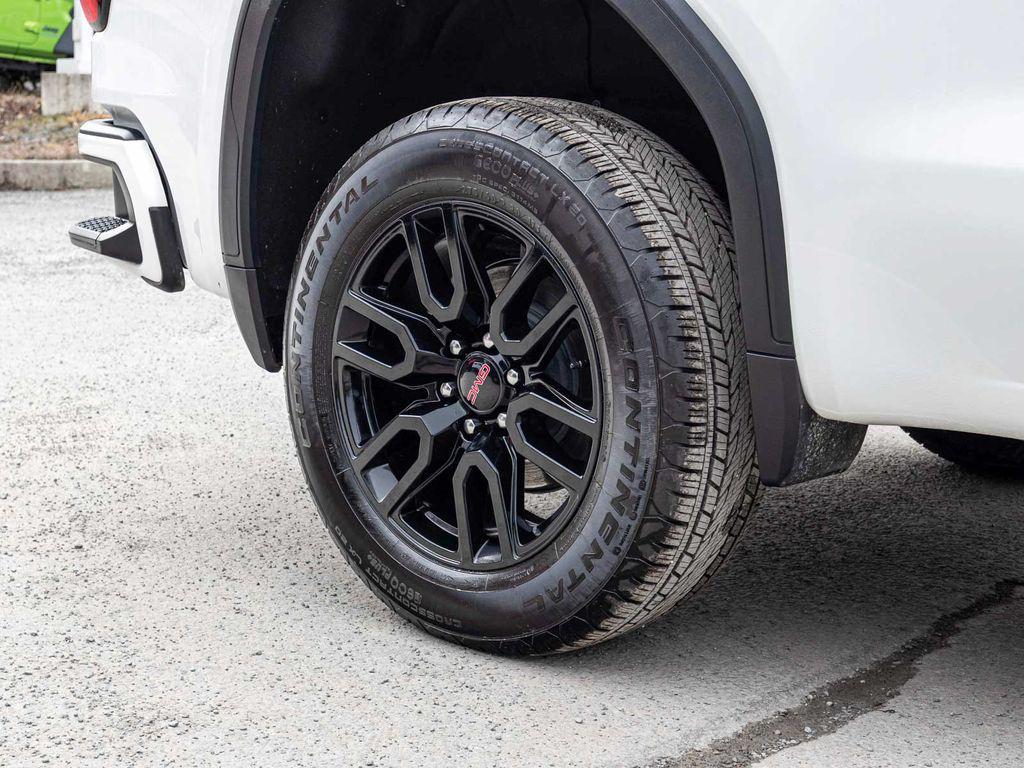used 2025 GMC Sierra 1500 car, priced at $47,240