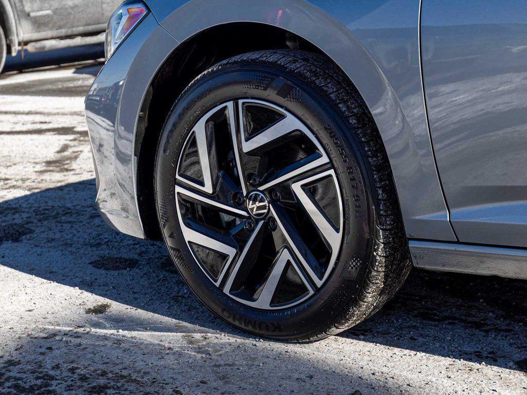 used 2024 Volkswagen Jetta car, priced at $21,240