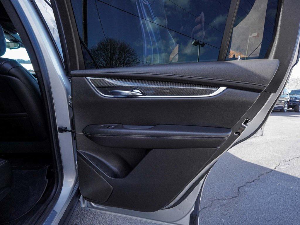 used 2020 Cadillac XT6 car, priced at $25,450