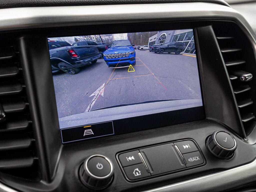 used 2023 GMC Acadia car, priced at $22,740