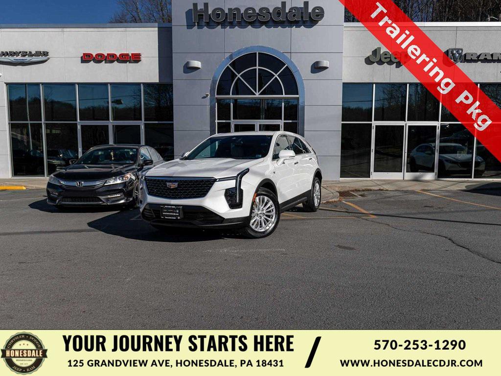 used 2024 Cadillac XT4 car, priced at $28,740