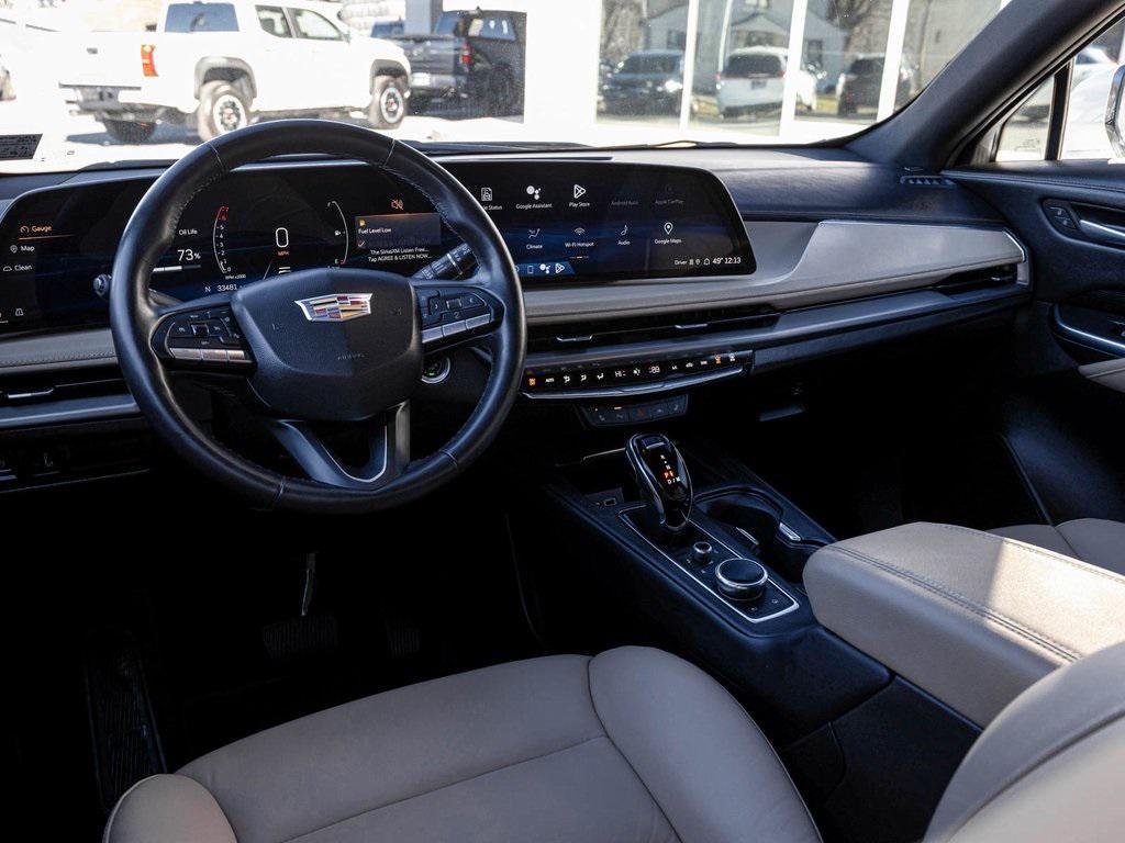 used 2024 Cadillac XT4 car, priced at $28,740