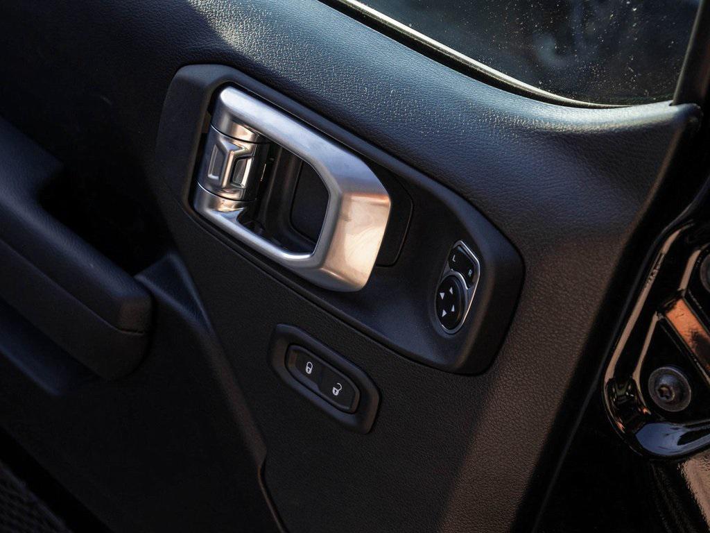 new 2025 Jeep Wrangler car, priced at $49,470