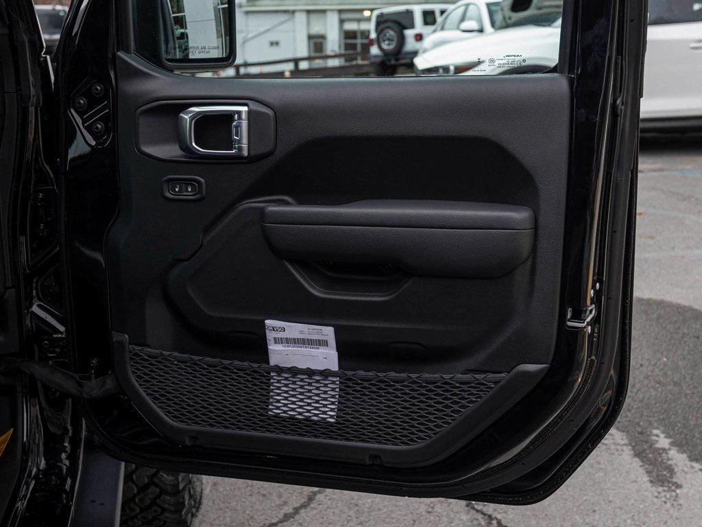 new 2026 Jeep Wrangler car, priced at $57,058