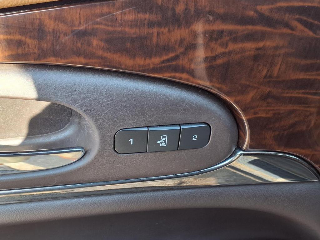 used 2014 Buick Enclave car, priced at $10,995