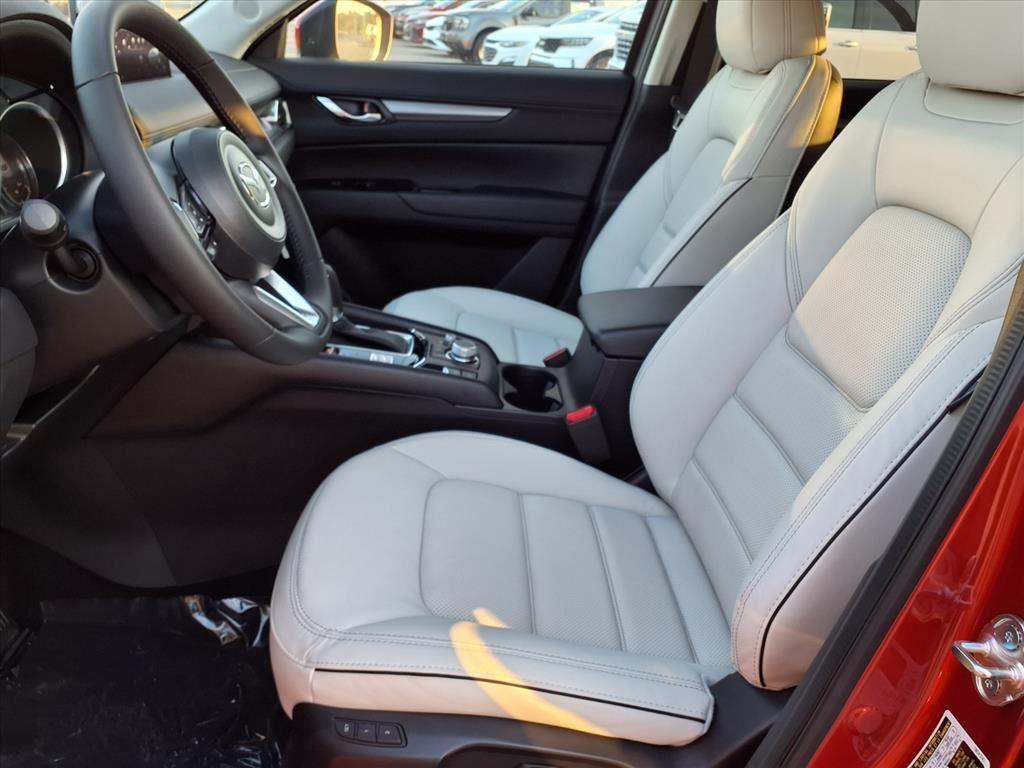new 2025 Mazda CX-5 car, priced at $31,118