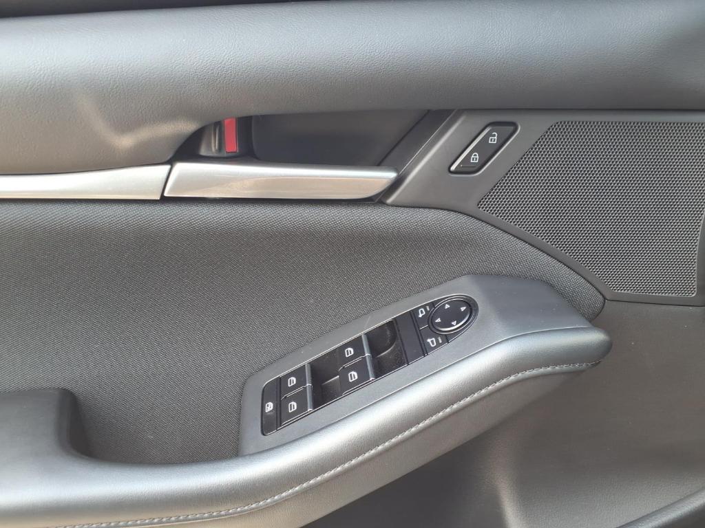 used 2025 Mazda Mazda3 car, priced at $22,595