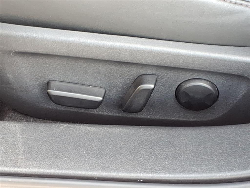 used 2025 Mazda Mazda3 car, priced at $21,895