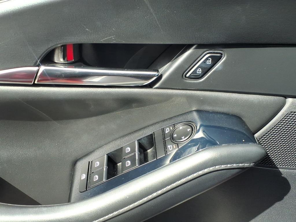 used 2024 Mazda CX-30 car, priced at $22,993