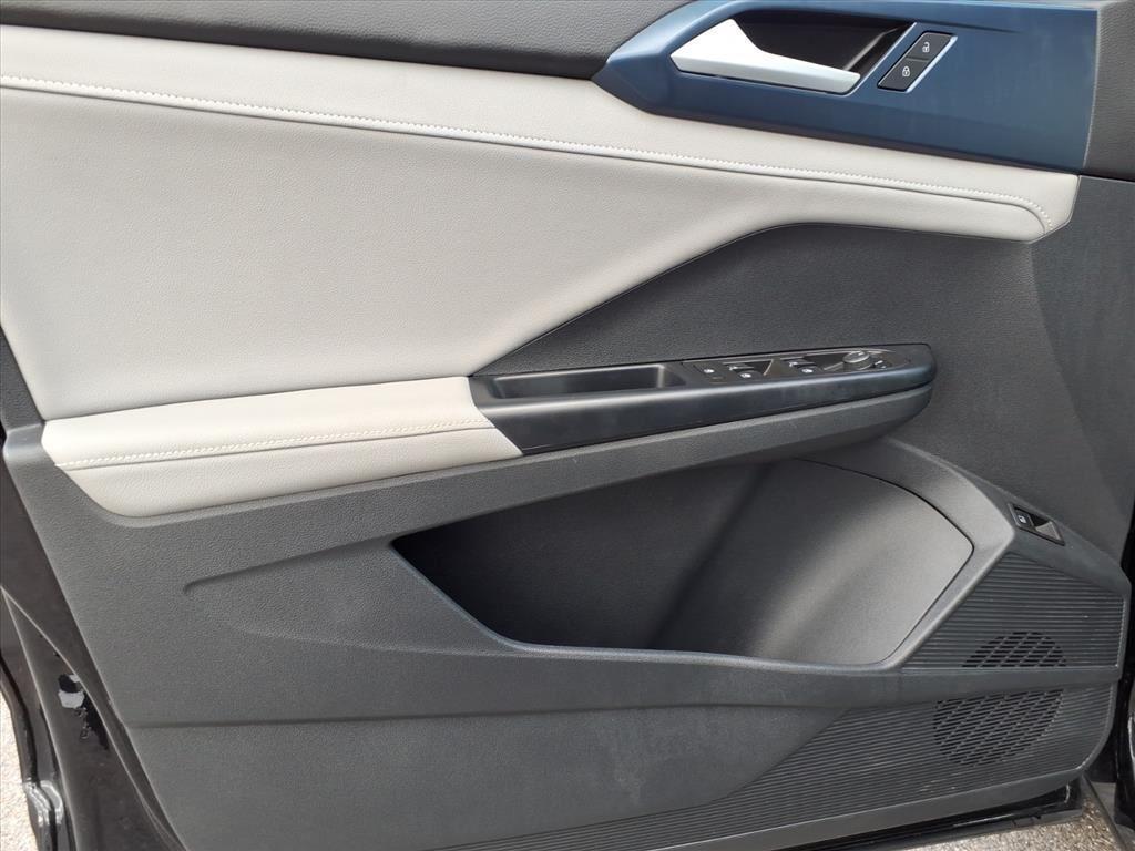 used 2024 Volkswagen Taos car, priced at $18,995