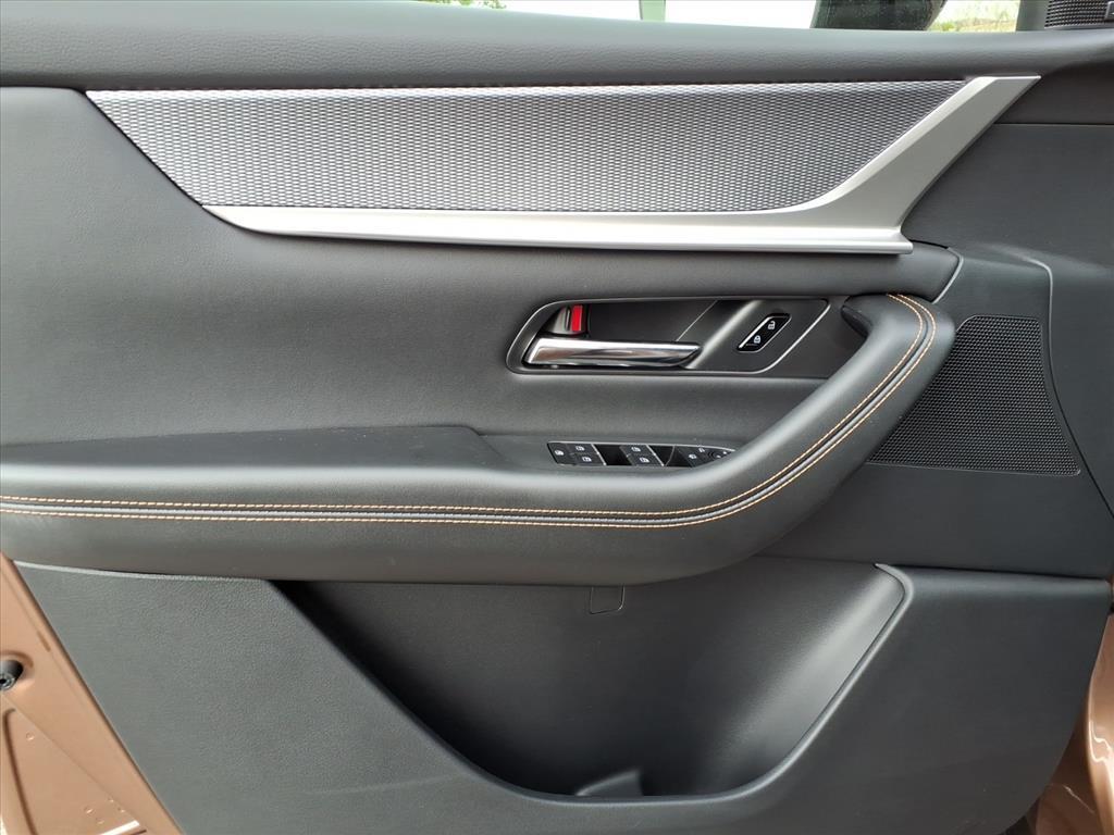 new 2026 Mazda CX-70 car, priced at $54,703