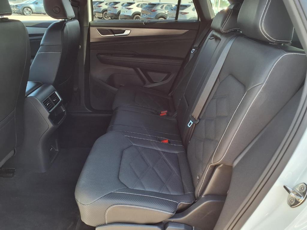 used 2025 Volkswagen Atlas Cross Sport car, priced at $27,995