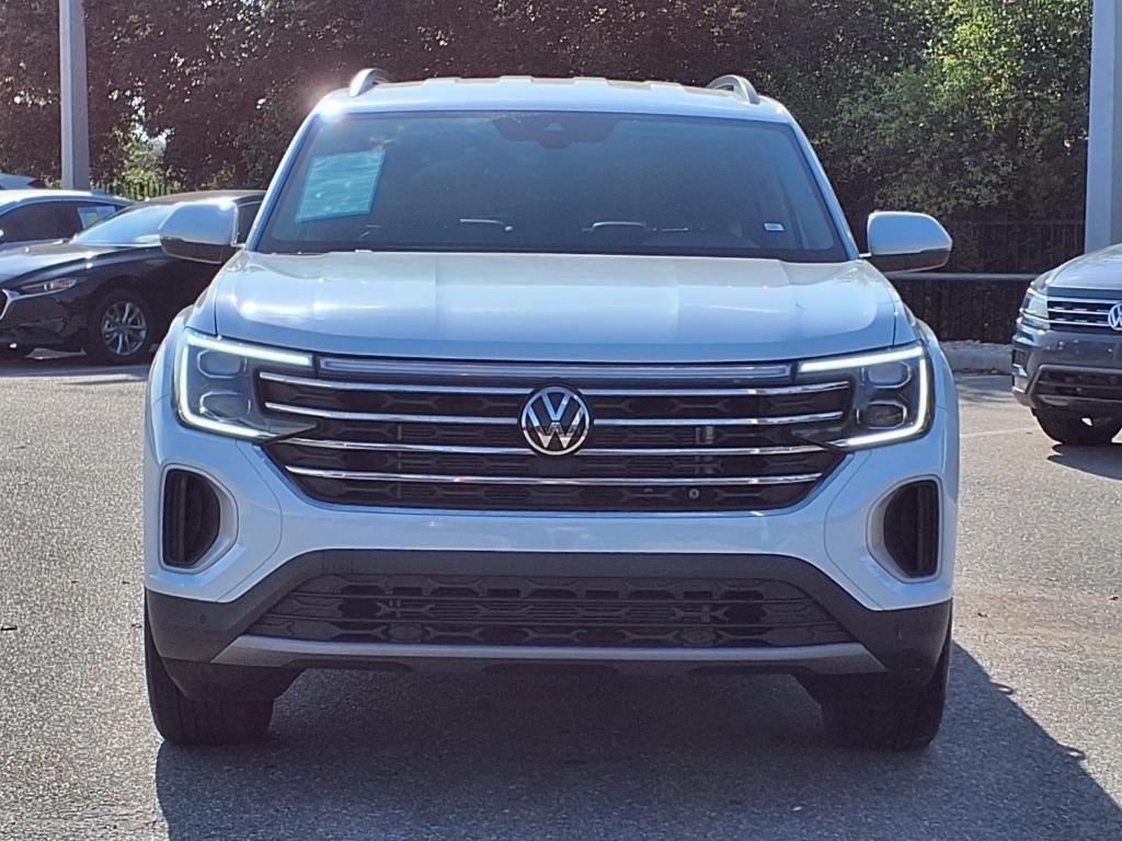 used 2025 Volkswagen Atlas car, priced at $28,995