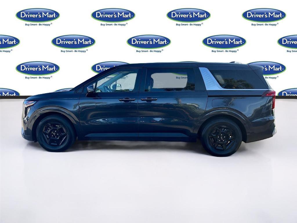 used 2025 Kia Carnival car, priced at $31,995