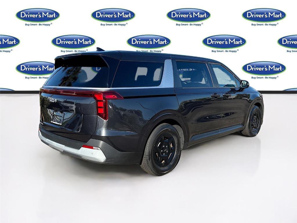 used 2025 Kia Carnival car, priced at $31,995