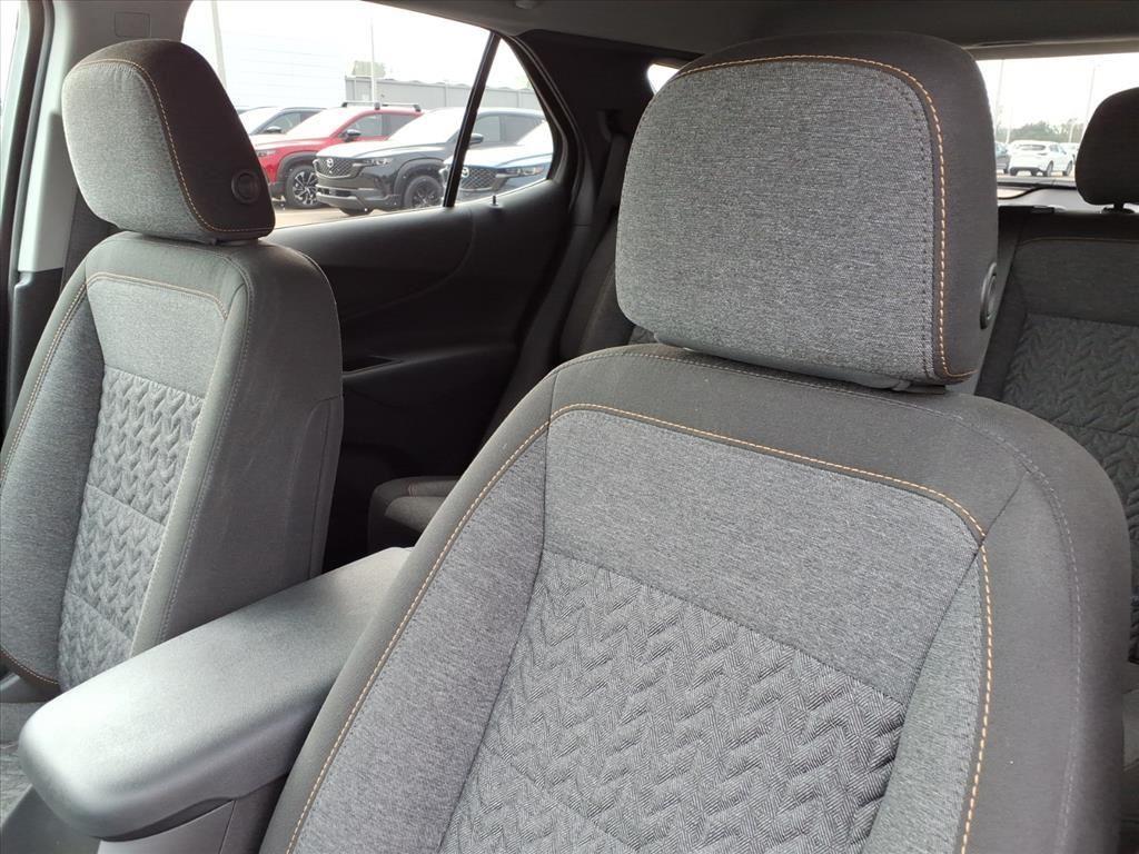 used 2022 Chevrolet Equinox car, priced at $18,995