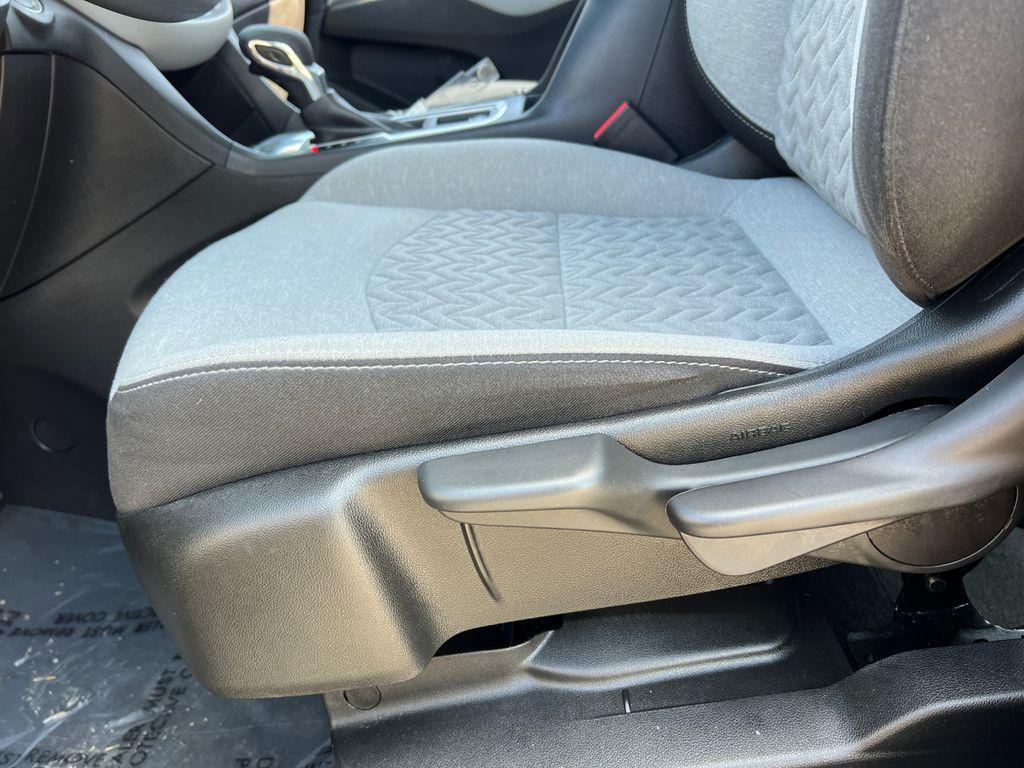 used 2023 Chevrolet Equinox car, priced at $20,999