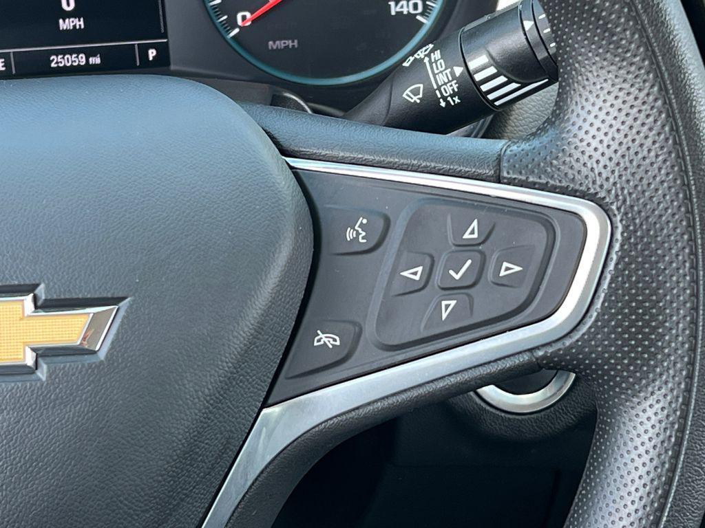 used 2023 Chevrolet Equinox car, priced at $20,999