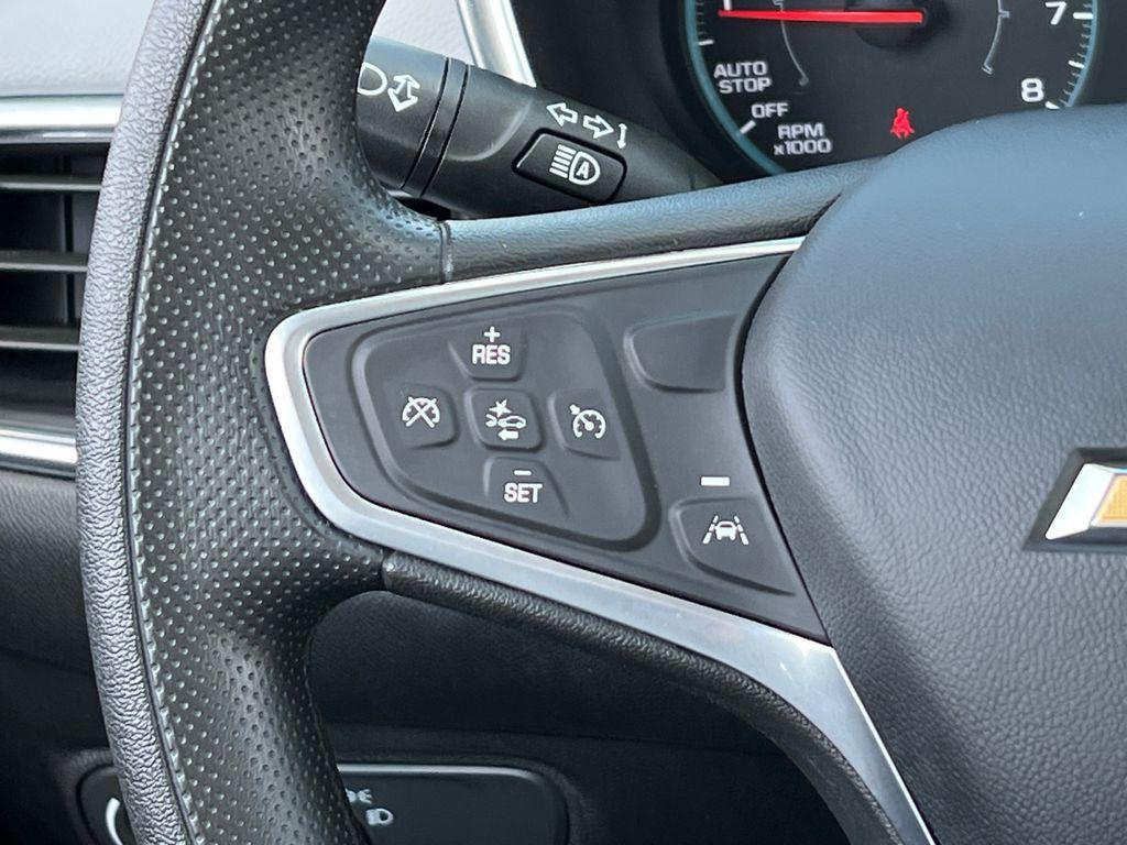 used 2023 Chevrolet Equinox car, priced at $20,999