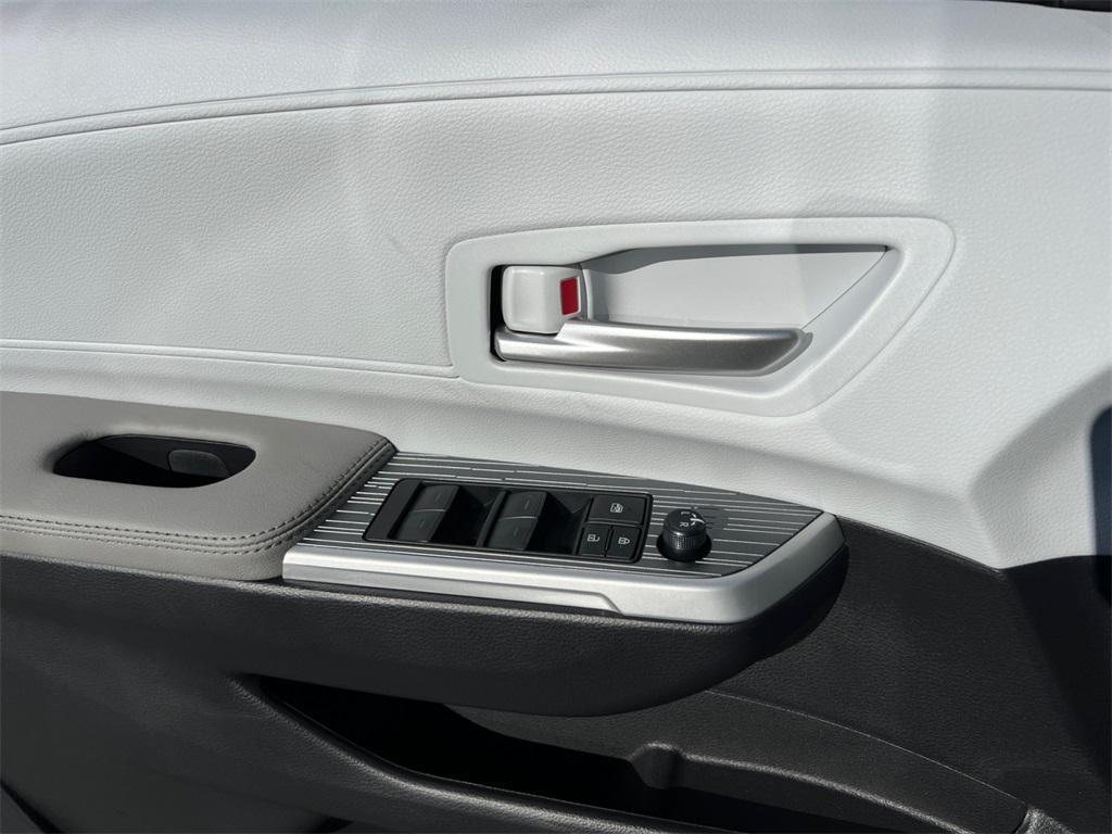 new 2026 Toyota Sienna car, priced at $49,320