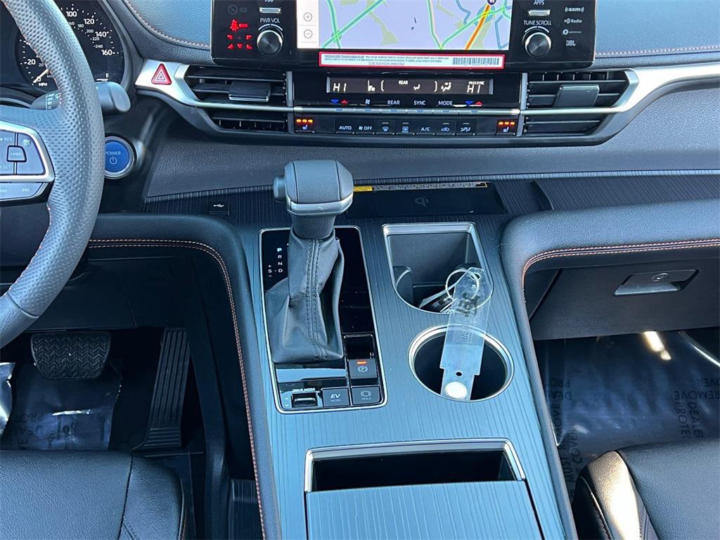 used 2024 Toyota Sienna car, priced at $47,499