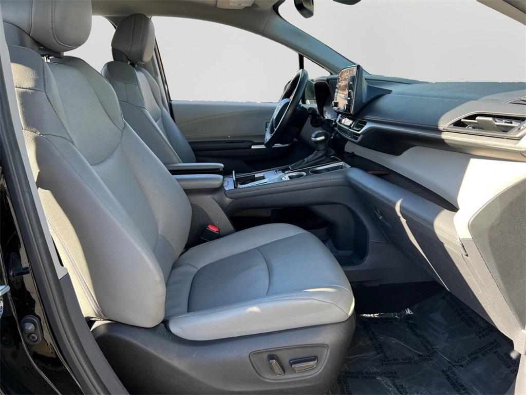 used 2024 Toyota Sienna car, priced at $37,897