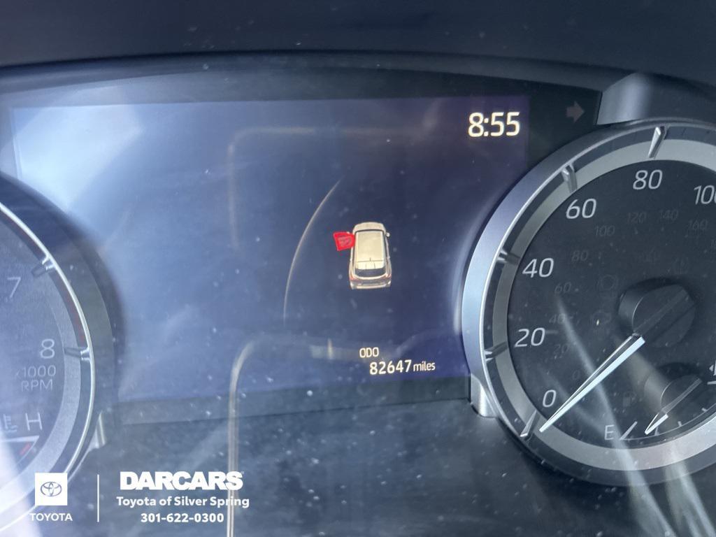 used 2023 Toyota Highlander car, priced at $31,499