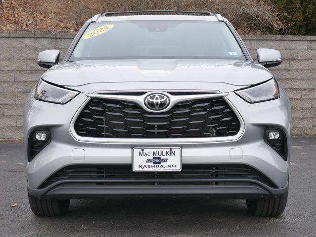 used 2024 Toyota Highlander car, priced at $39,888